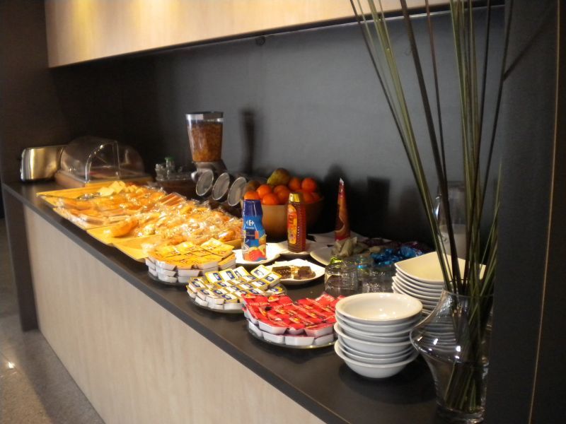 B&B Hotel Barcelona Granollers Les Franqueses del Vallès Restoran fotoğraf